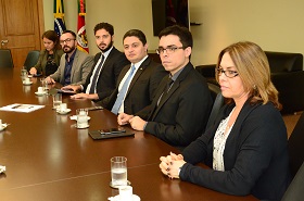 Projeto Gest&atilde;o em Pauta: secret&aacute;rios do CNMP visitam o MP/RS
