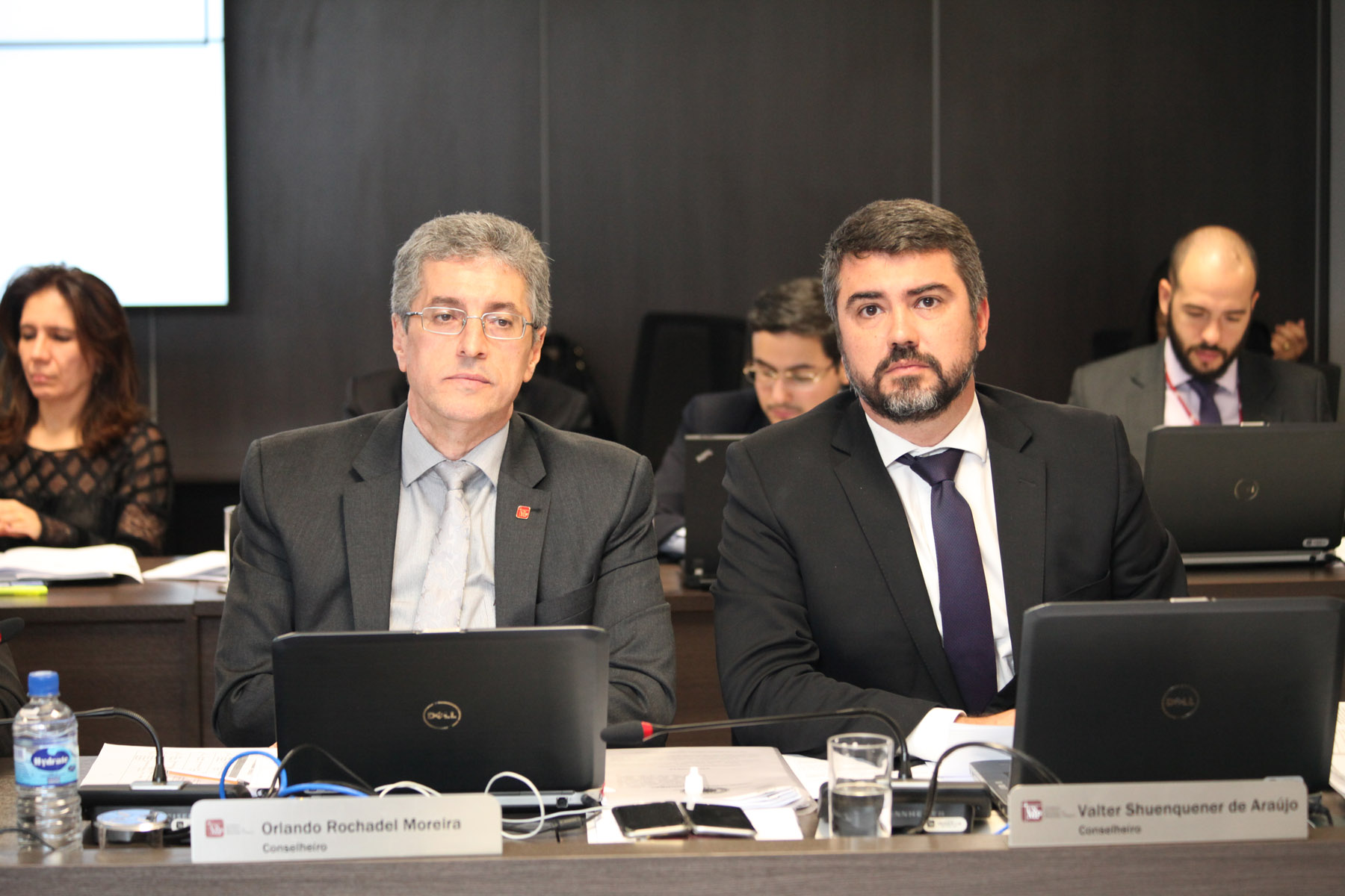 Conselheiro Orlando Rochadel (esq.)