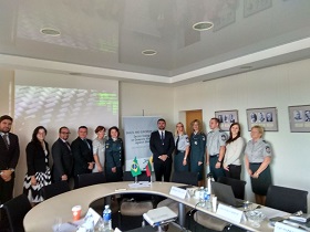 WhatsApp Image 2017 09 18 at 14.05.34 paint3