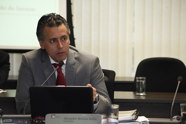 alexandre saliba comissao MG 6536