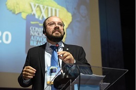 Conselheiro Leonardo Accioly aborda em palestra desafios do CNMP