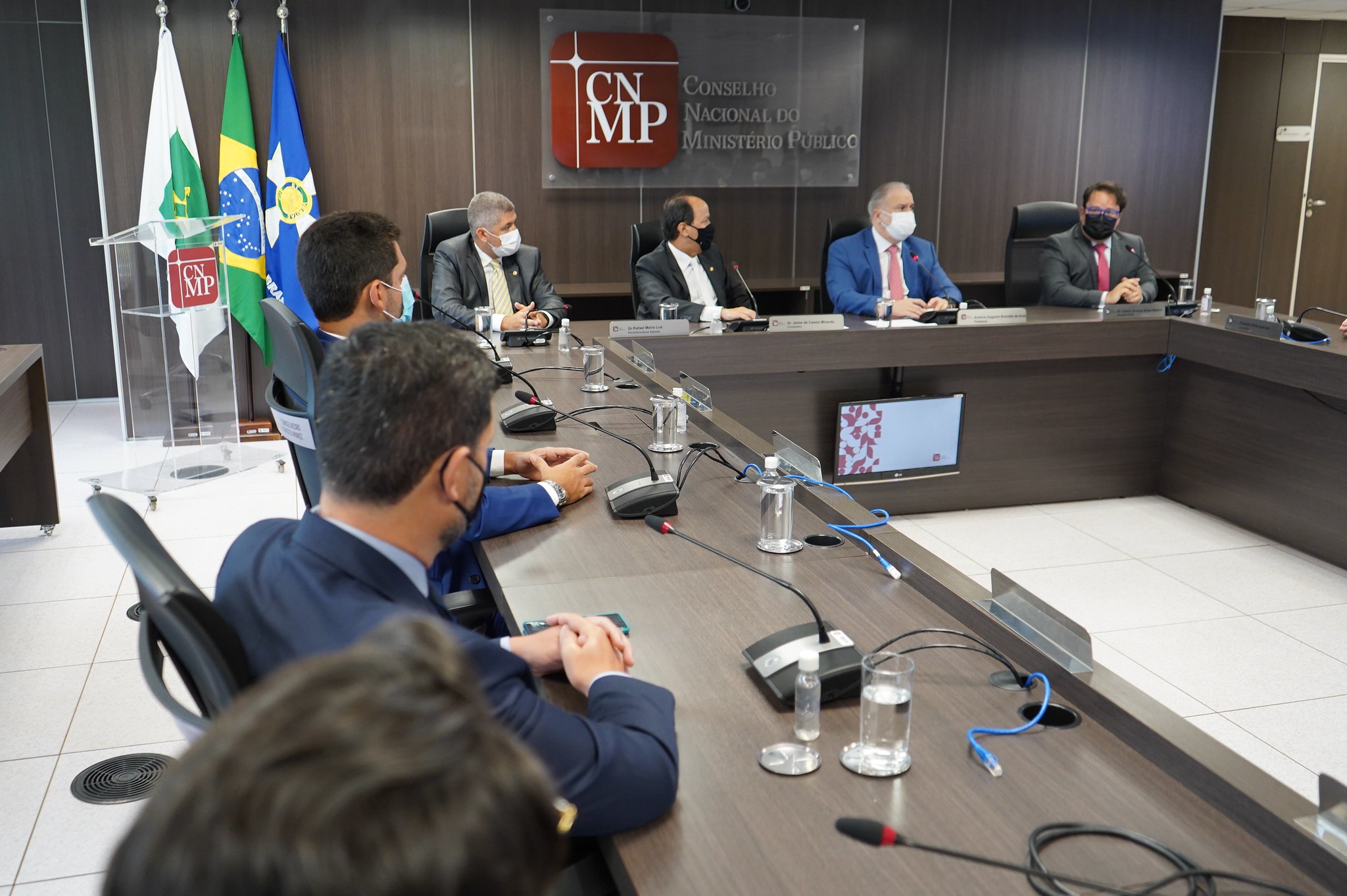 “As vítimas também têm direito ao devido processo legal de ver seus algozes e infratores punidos”, diz Aras em posse de integrantes do CNMP