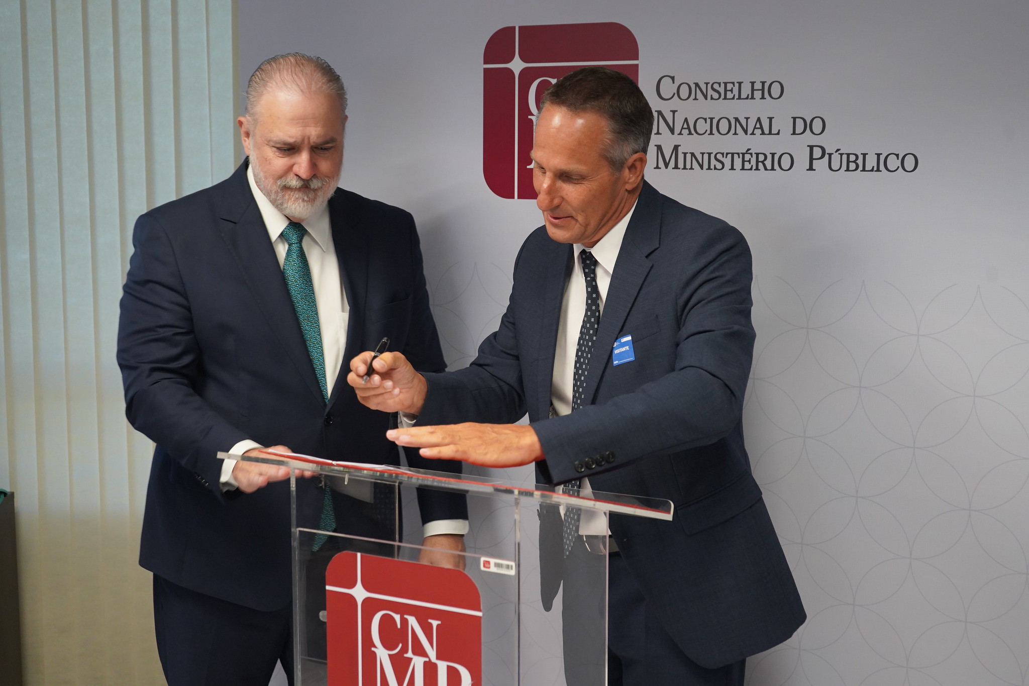 Assinatura do acordo