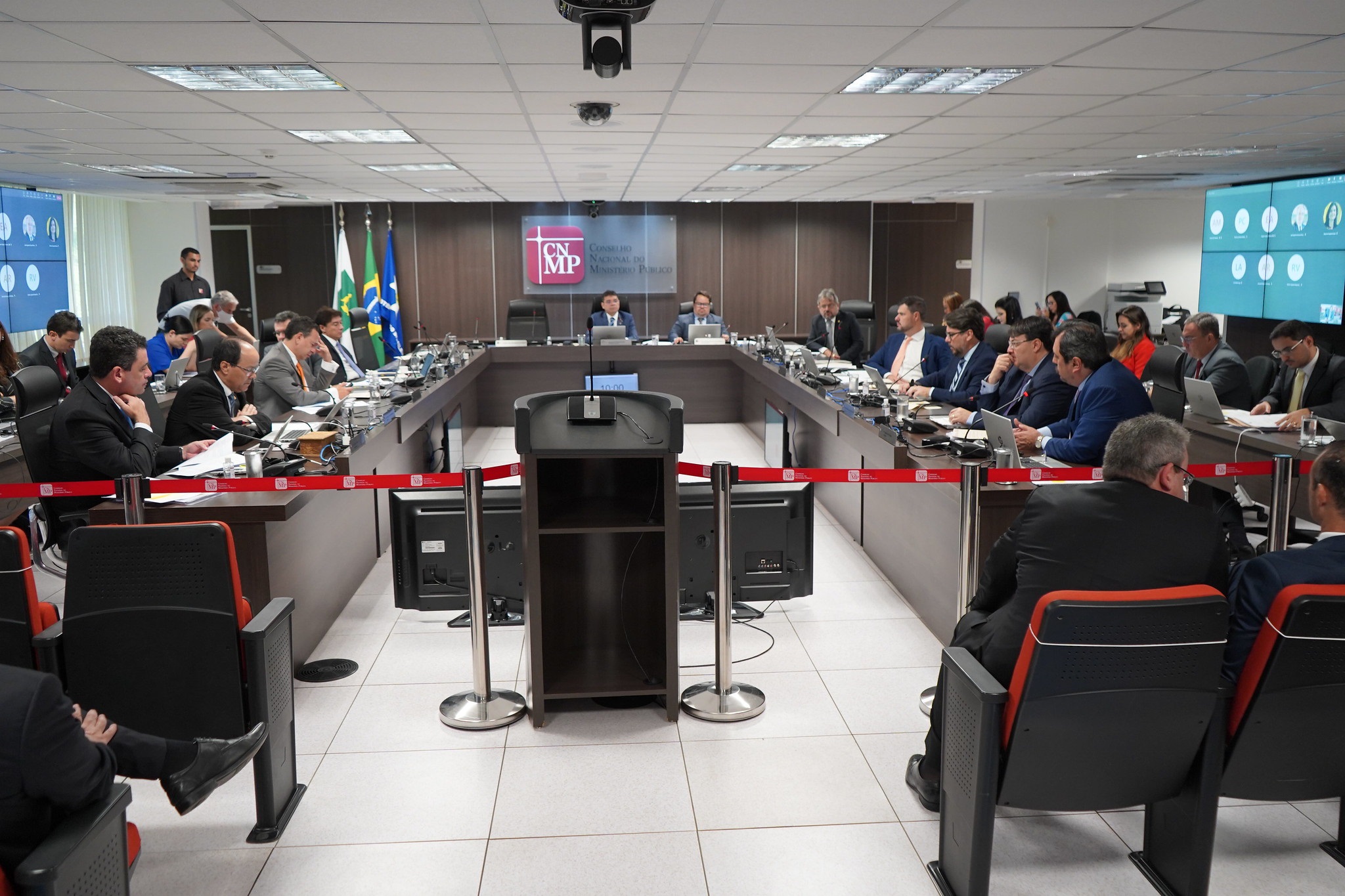 CNMP instaura PAD contra procurador que afrontou sistema eleitoral  