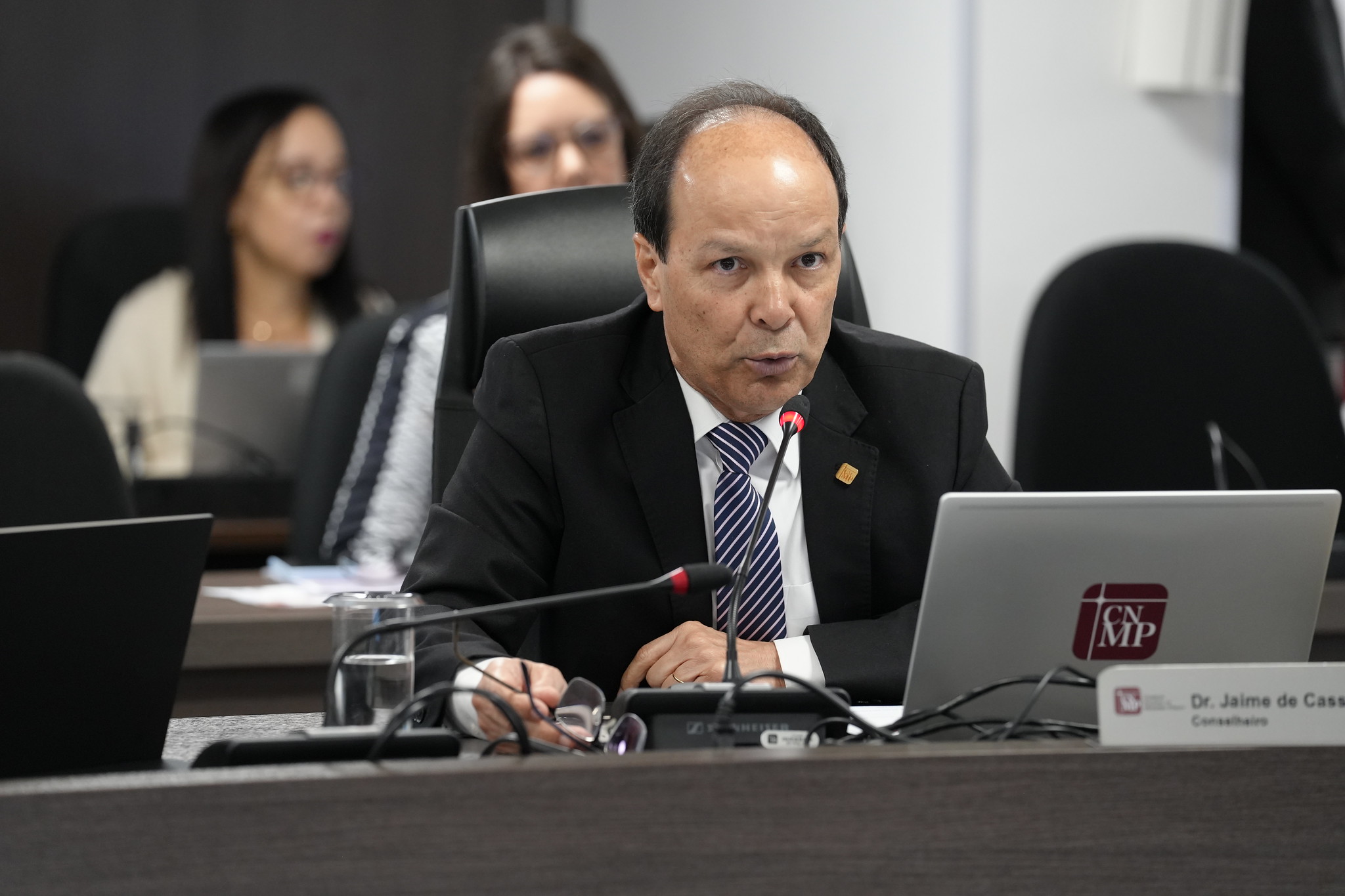 Conselheiro do CNMP Jaime de Cassio Miranda toma posse para o biênio 2024-2026 