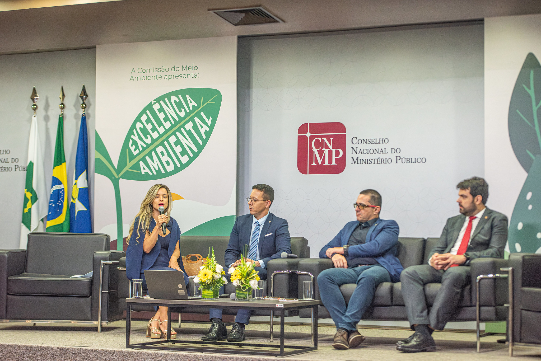 Programa Diálogos Ambientais aborda medidas eficazes para a proteção ambiental  