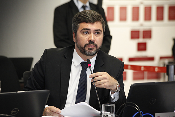 Conselheiro Valter Shuenquener