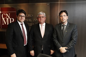 posse fabio leo menor