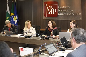 raquel dodge sessao 3 10 2931