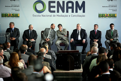 lancamento_escola_nacional_conciliacao